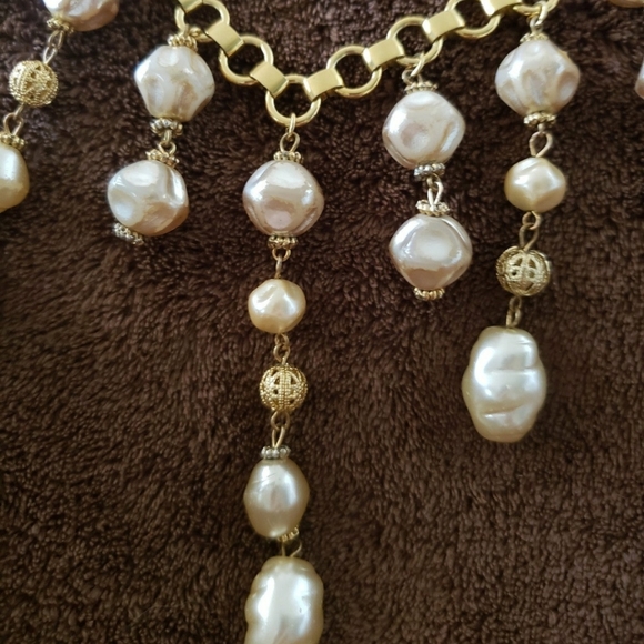 Yochi NY Vintage Pearl Necklace - Picture 2 of 6